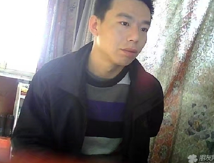 向钱奔跑的第一张照片--九江相亲服务中心