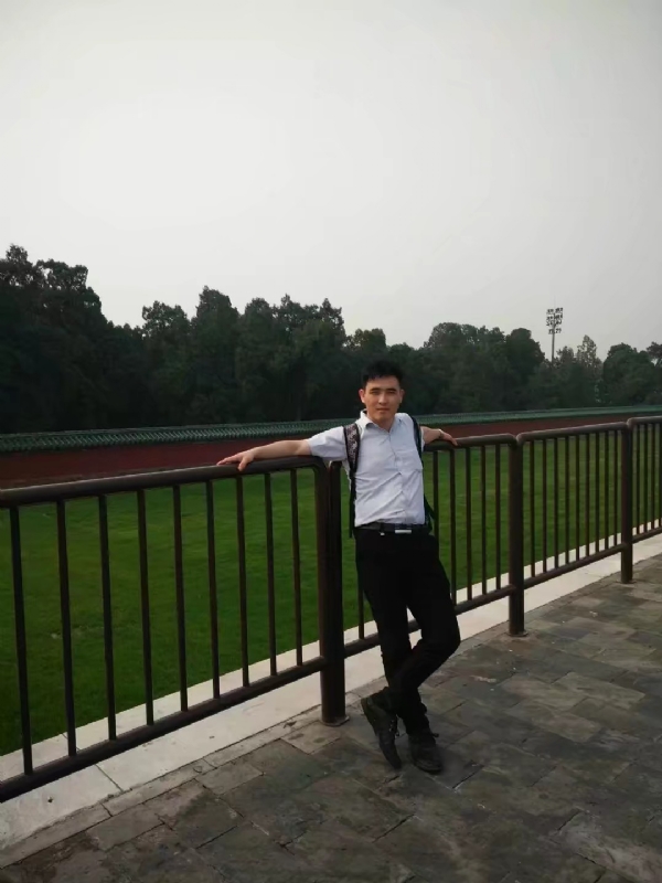 牛郎的第三张照片--九江相亲服务中心