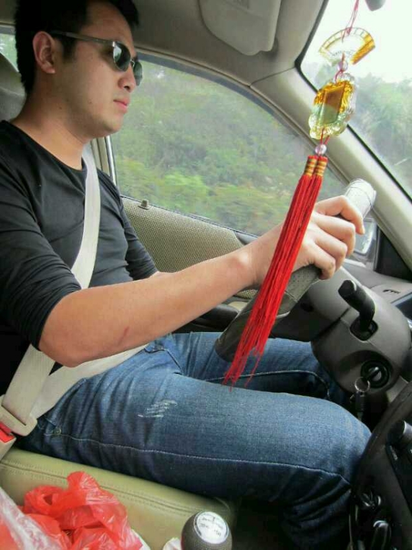 熊猫的第一张照片--九江相亲服务中心