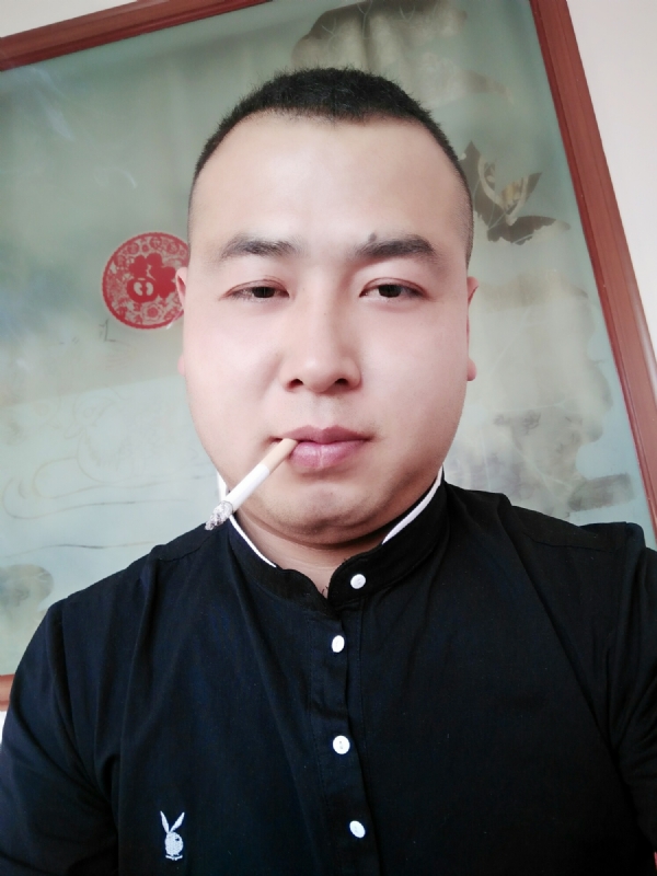 贰爺的第一张照片--九江相亲服务中心