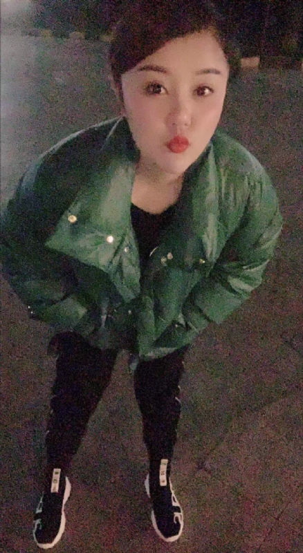 杨乔依的第一张照片--九江相亲服务中心