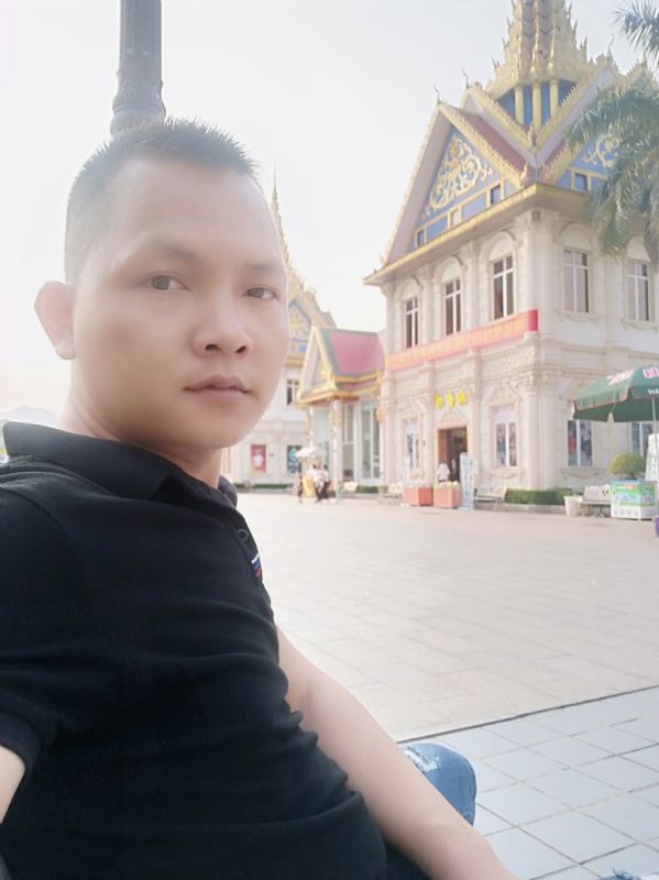 漂泊者的第一张照片--九江相亲服务中心