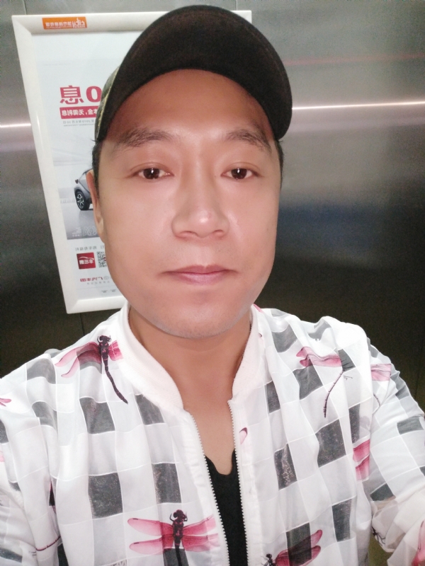 hainy的第一张照片--九江相亲服务中心