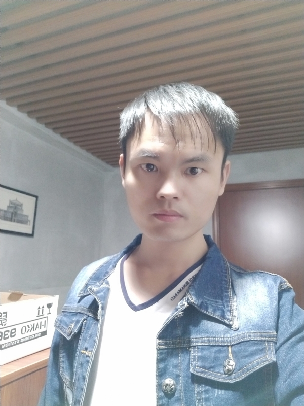 阿信的第一张照片--九江相亲服务中心