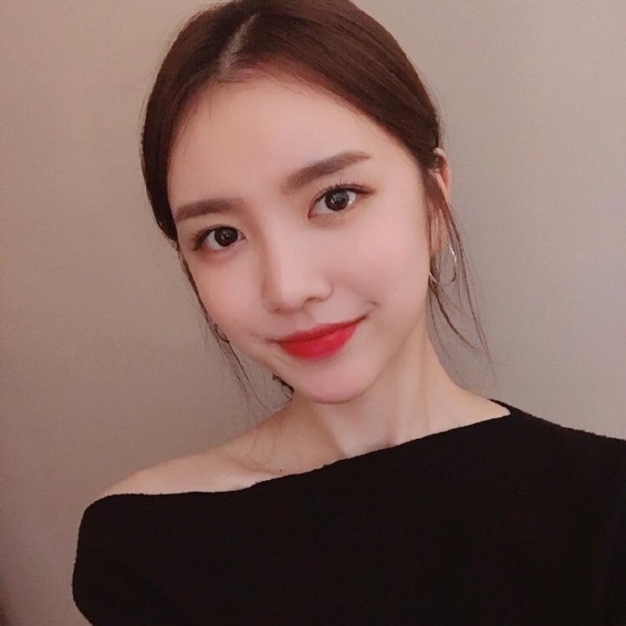 唐馨儿的第一张照片--九江相亲服务中心