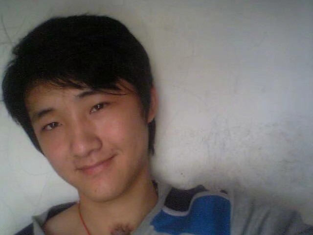 孙伟伟的第三张照片--九江相亲服务中心