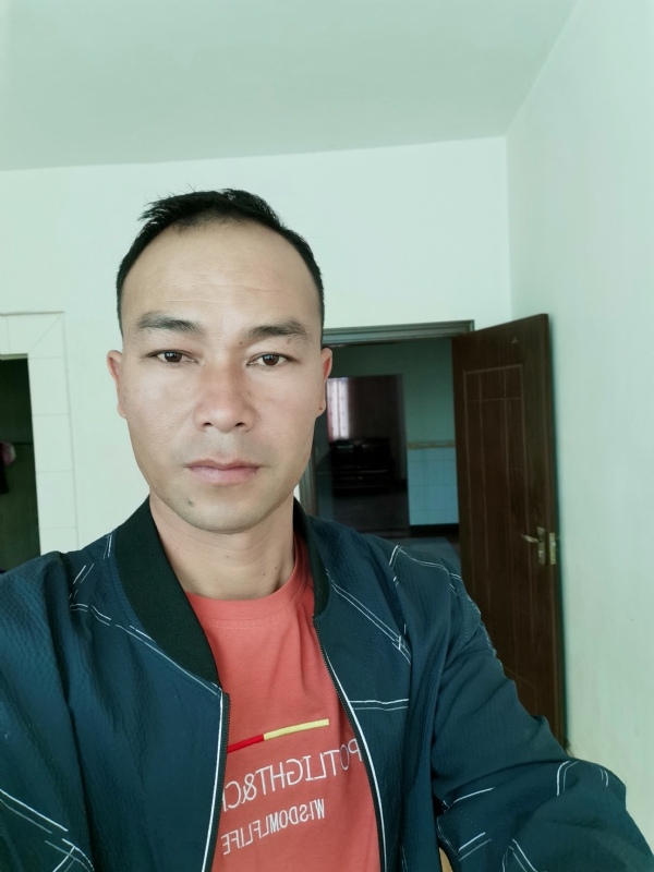 昊宇的第一张照片--九江相亲服务中心