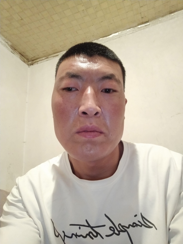 只为遇见你的第二张照片--九江相亲服务中心