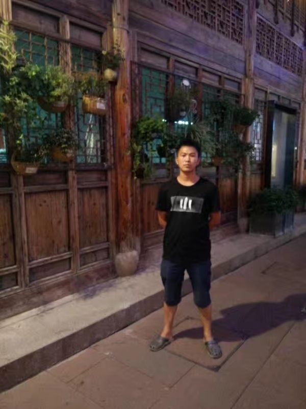 回忆的第一张照片--九江相亲服务中心