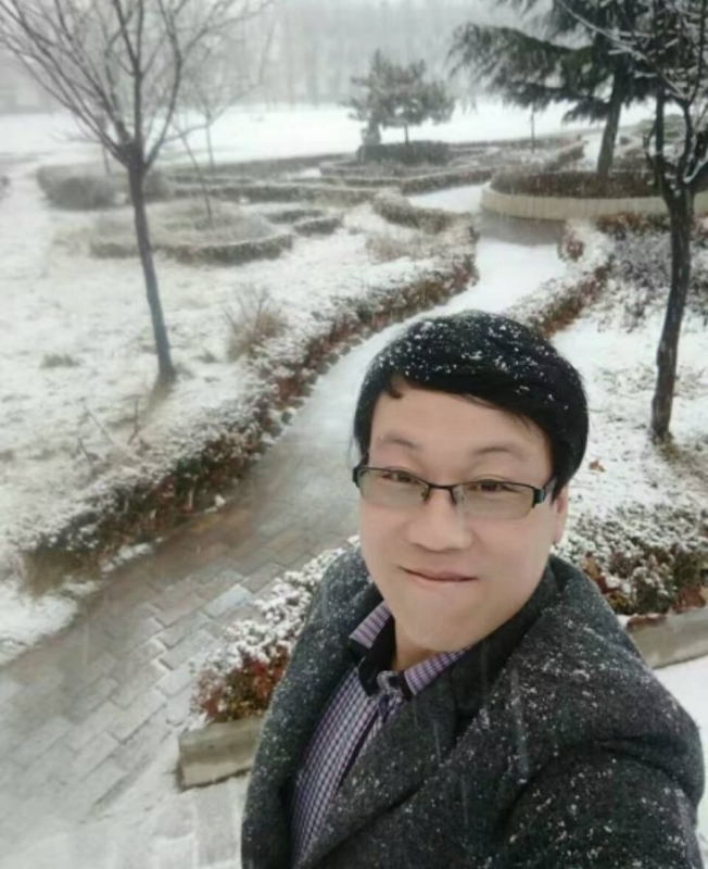 一吻天荒的第三张照片--九江相亲服务中心