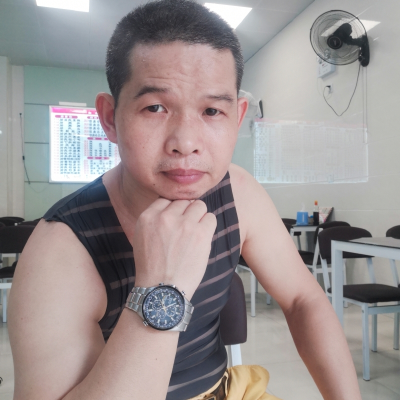 曾生的第二张照片--九江相亲服务中心