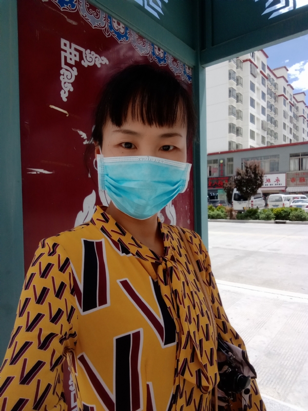 月儿的第一张照片--九江相亲服务中心