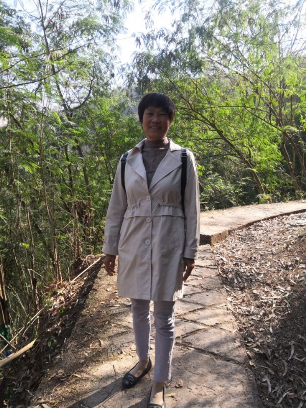 兰草的第一张照片--九江相亲服务中心