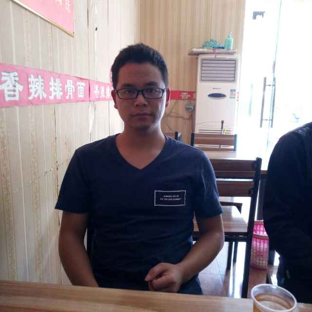 会哭的星星的第一张照片--九江相亲服务中心