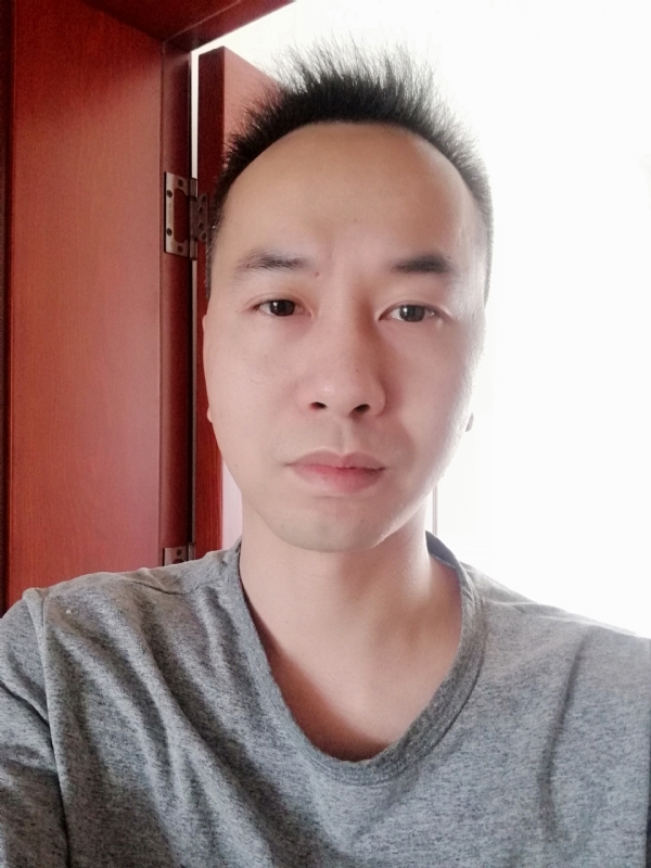 超级大混球的第四张照片--九江相亲服务中心