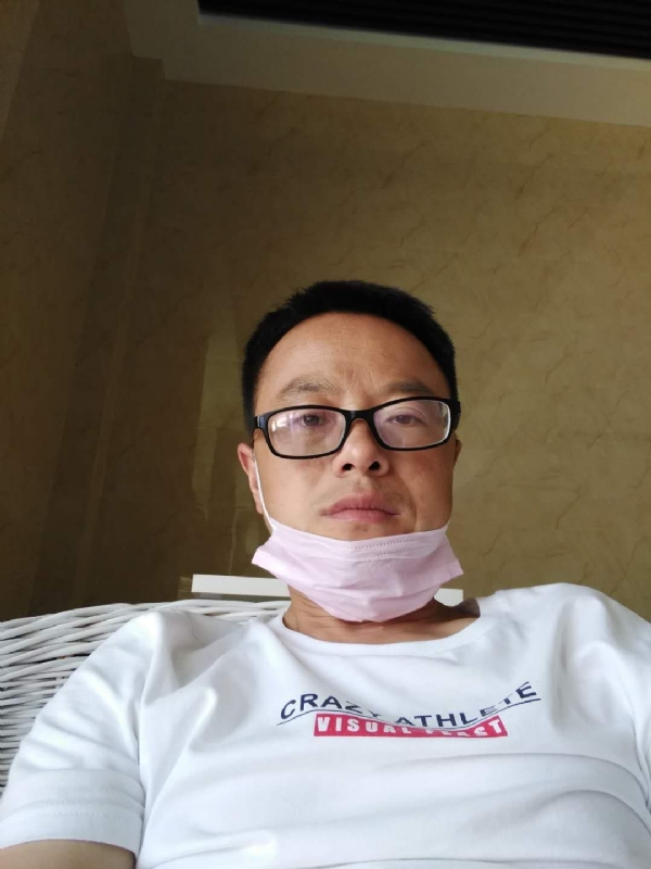 小马奔腾的第一张照片--九江相亲服务中心