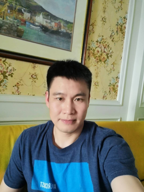 阳光灿烂的第二张照片--九江相亲服务中心