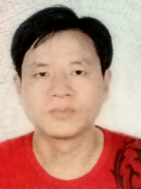 深拥你入怀的第一张照片--九江相亲服务中心