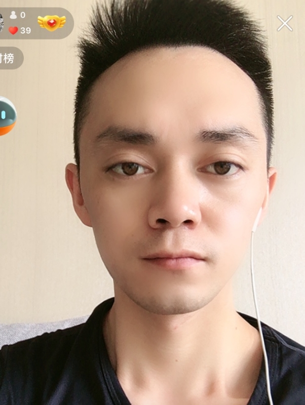 游爽的第一张照片--九江相亲服务中心