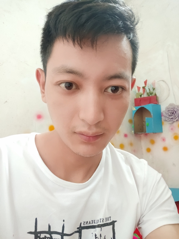 笑对人生的第一张照片--九江相亲服务中心