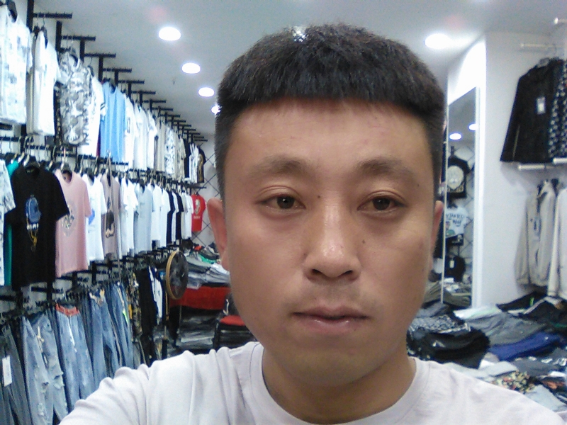 冰冷的心的第二张照片--九江相亲服务中心