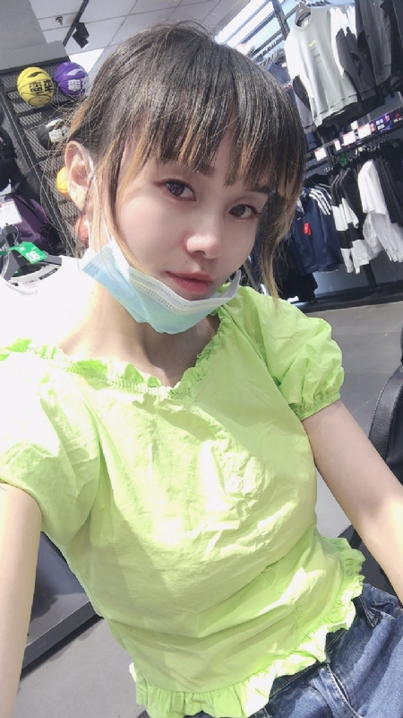 婀娜袅袅的第一张照片--九江相亲服务中心