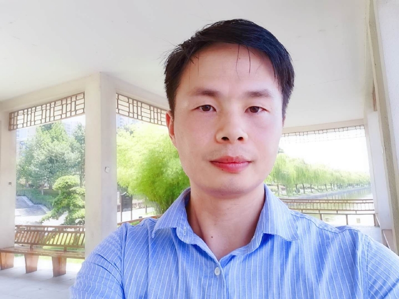 小艾同学的第二张照片--九江相亲服务中心