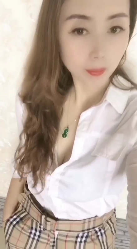 雨蝶的第一张照片--九江相亲服务中心