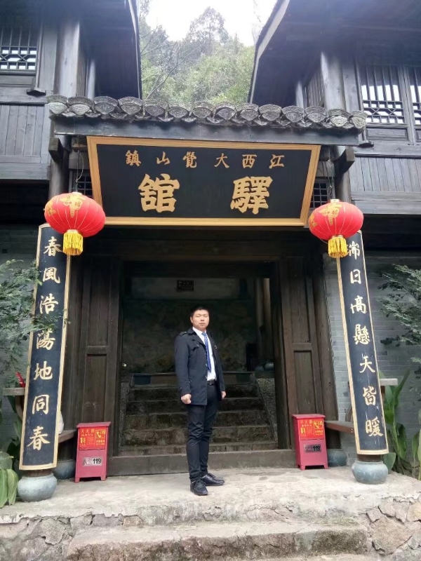 奋斗少年的第一张照片--九江相亲服务中心