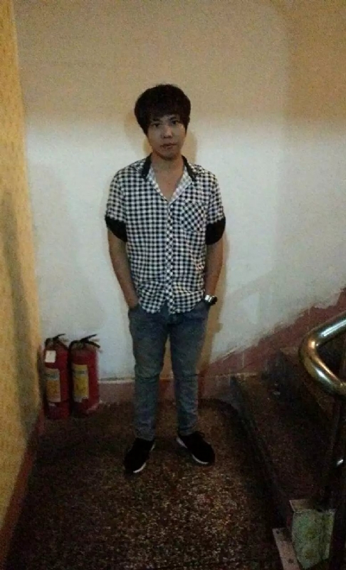 单身征婚的第一张照片--九江相亲服务中心