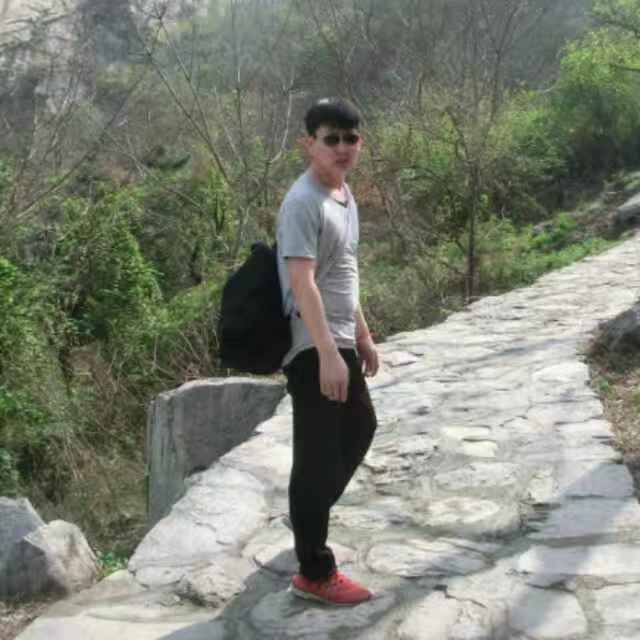 薛俊贤的第一张照片--九江相亲服务中心