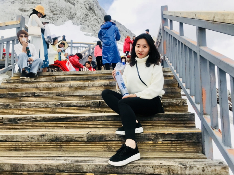 依雪的第四张照片--九江相亲服务中心