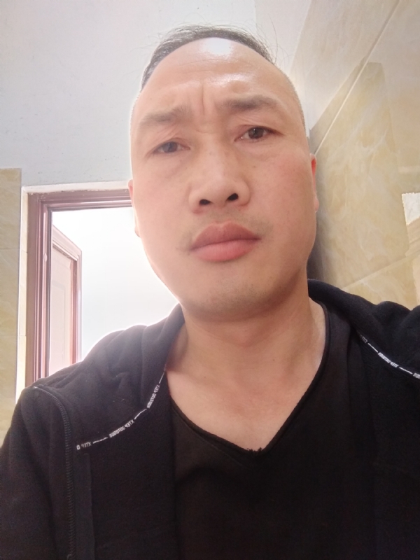 猴哥的第一张照片--九江相亲服务中心