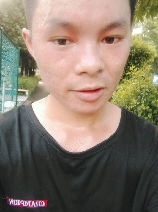 楠呐的第二张照片--九江相亲服务中心