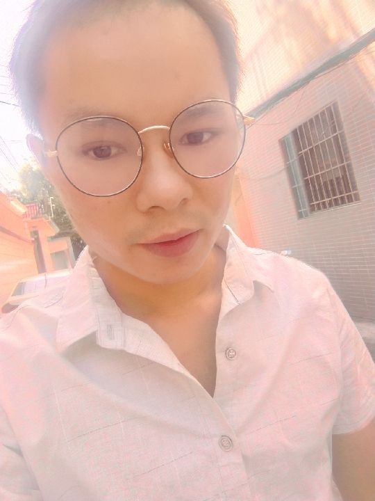 楠呐的第四张照片--九江相亲服务中心