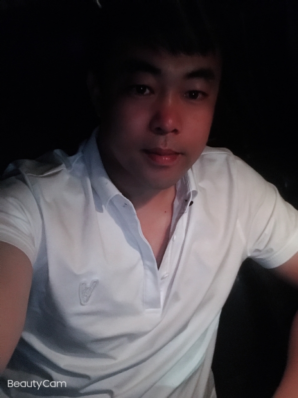 张苹果的第一张照片--九江相亲服务中心