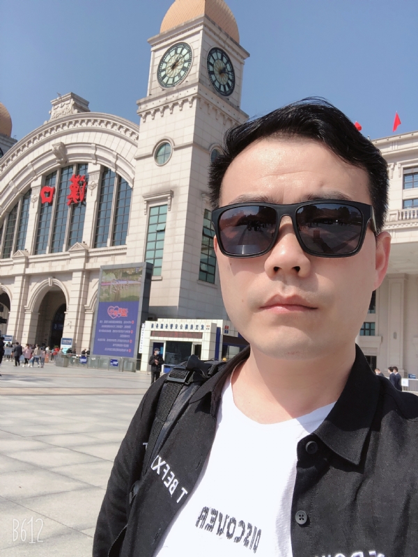 楚河畔的第一张照片--九江相亲服务中心