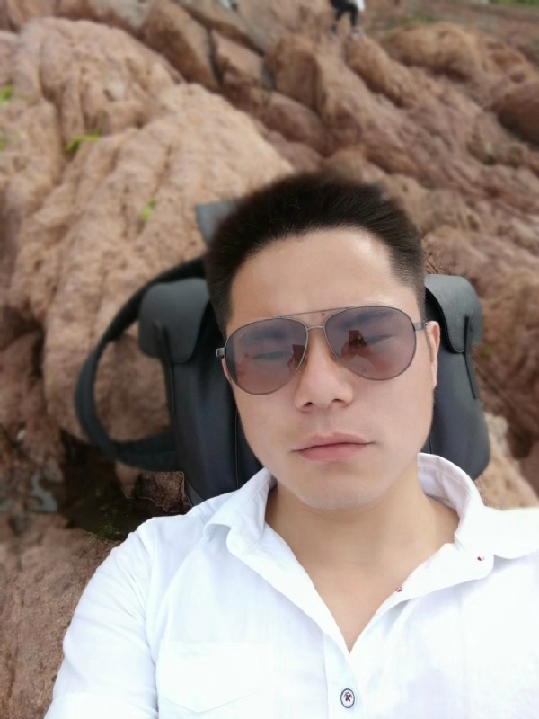 易听的第二张照片--九江相亲服务中心