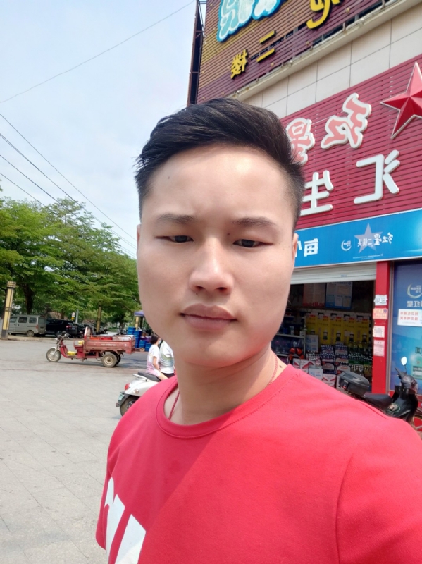 刘振军的第一张照片--九江相亲服务中心