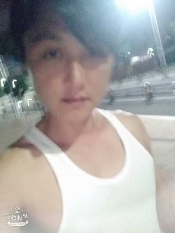 弟弟的第一张照片--九江相亲服务中心