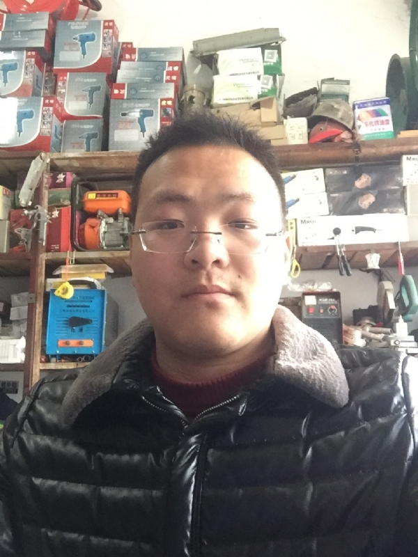 鼎福的第一张照片--九江相亲服务中心