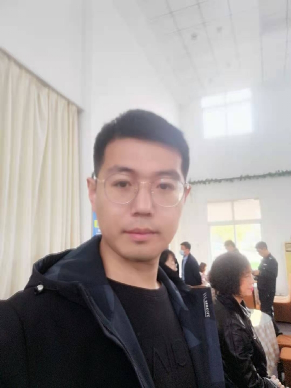 开心的你的第二张照片--九江相亲服务中心