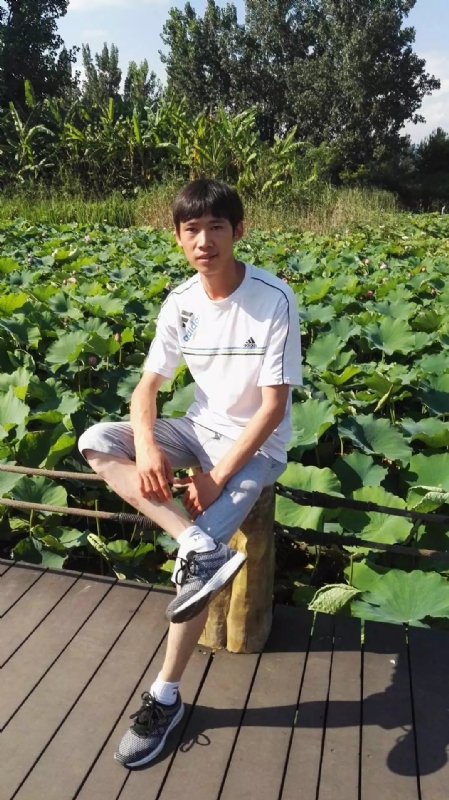 洛佐山娃的第一张照片--九江相亲服务中心