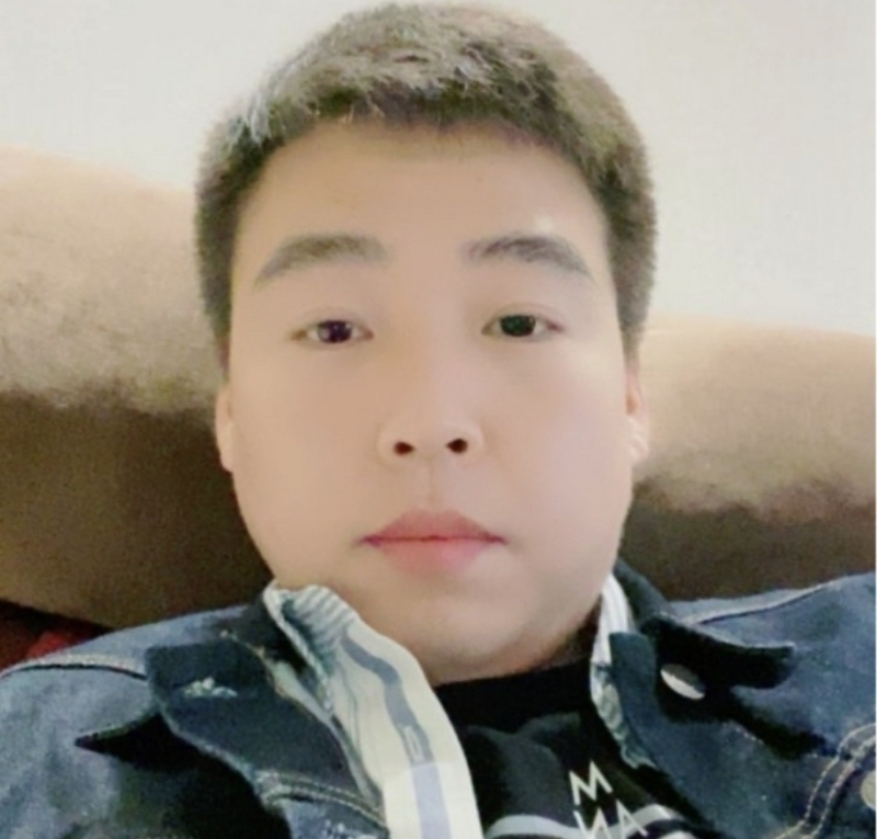 痞子涛的第一张照片--九江相亲服务中心