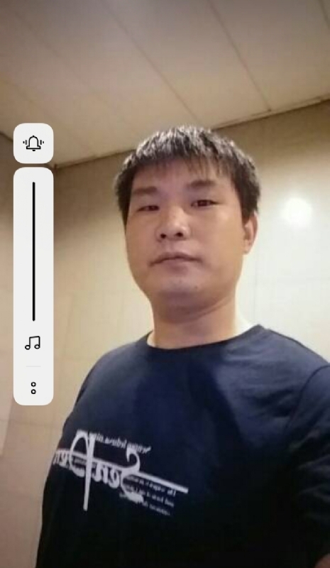 等着幸福来敲门的第一张照片--九江相亲服务中心