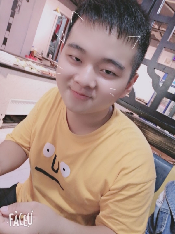 小源小源的第一张照片--九江相亲服务中心