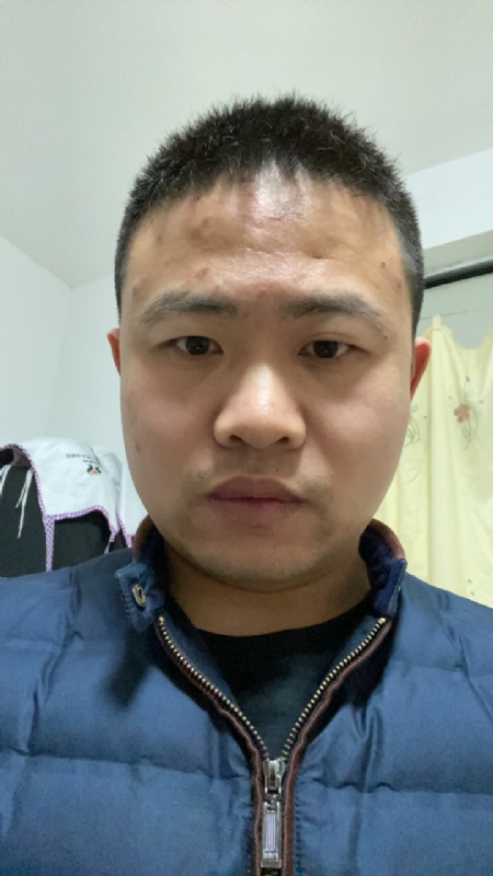 苹果的第一张照片--九江相亲服务中心