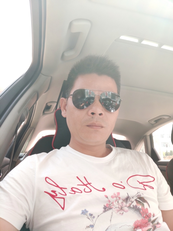 单身已久的第一张照片--九江相亲服务中心