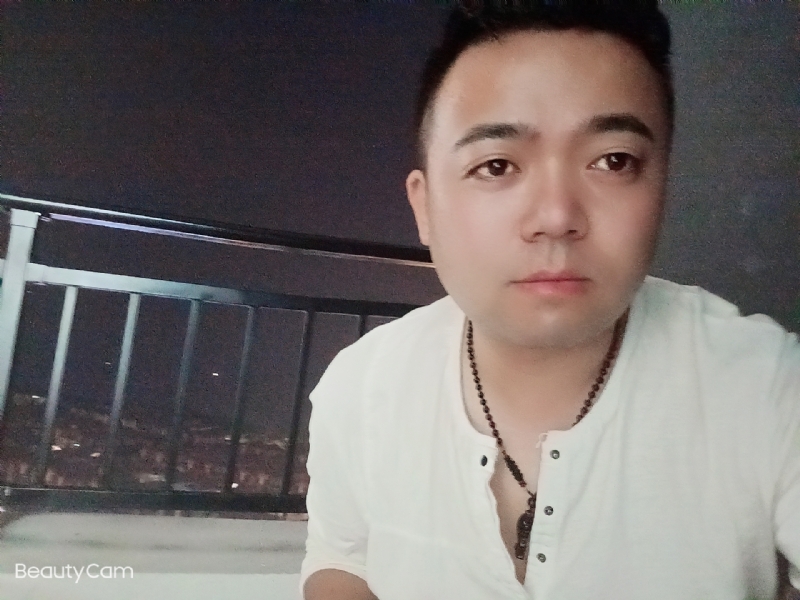 可么嗯哼的第一张照片--九江相亲服务中心