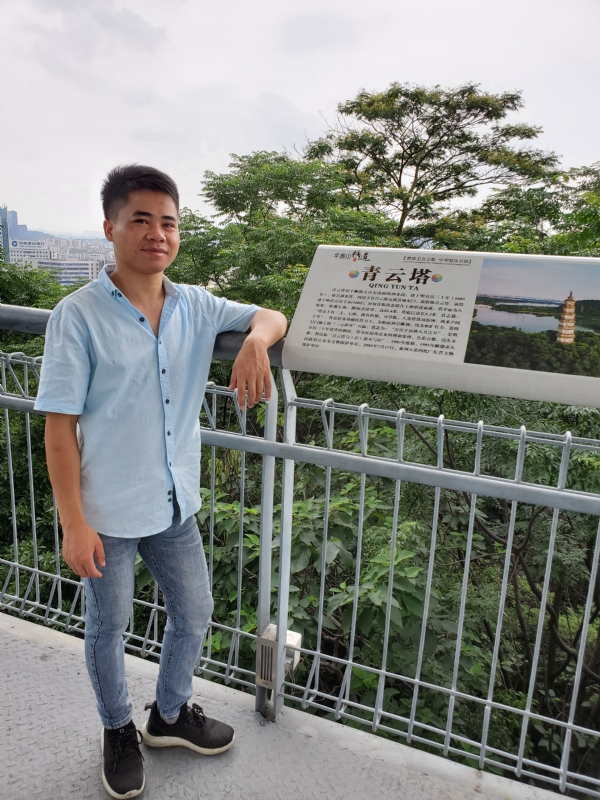 尚德的第一张照片--九江相亲服务中心